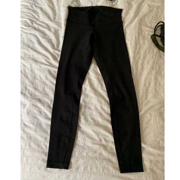 lululemon athletica Pants - Lululemon black size 4 full length leggings